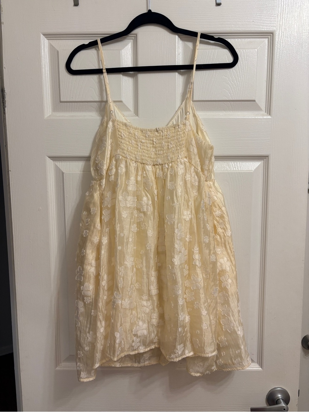 Cream Floral Lace Mini Dress with Front Bow - Picture 2 of 3